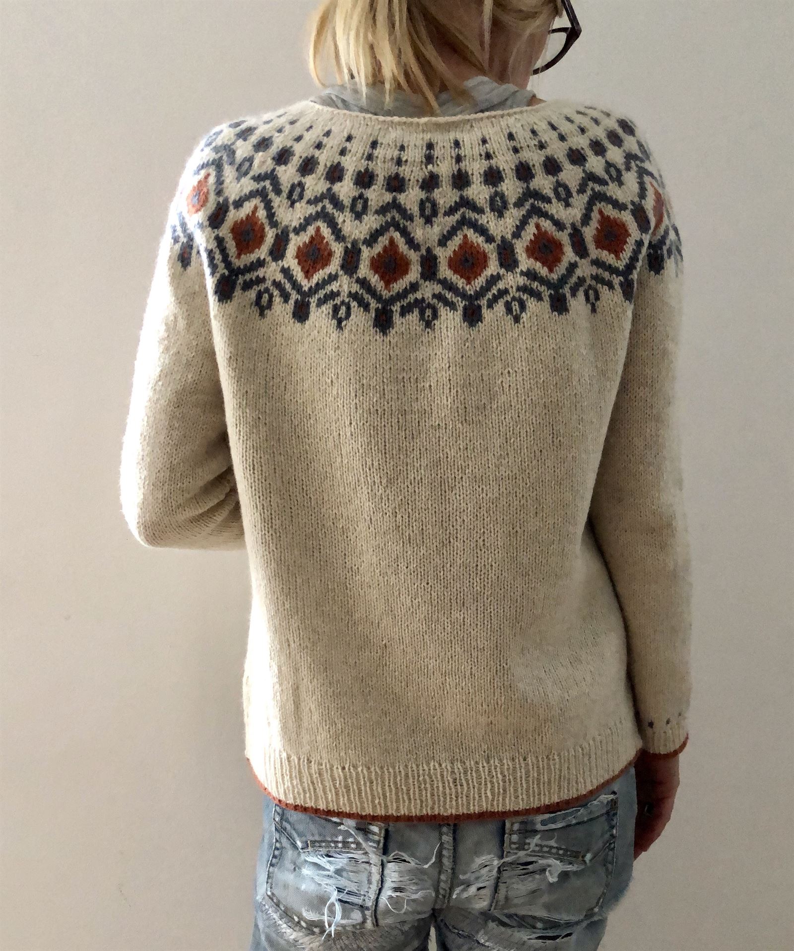 Tiberius sweater opskrift - Download her