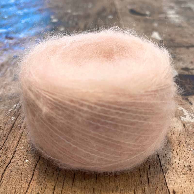 900 - Siena Kid Mohair