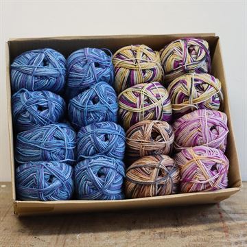 Sock Box 75 Mixed  - minimum 8 par strømper