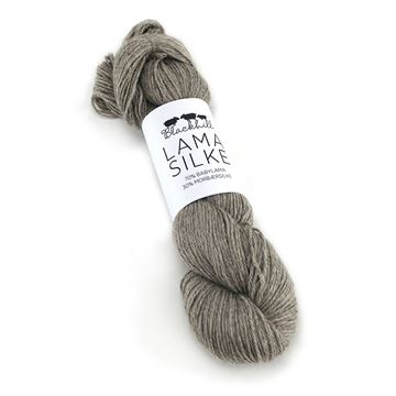 Natur 203  Blackhill Lama Silke
