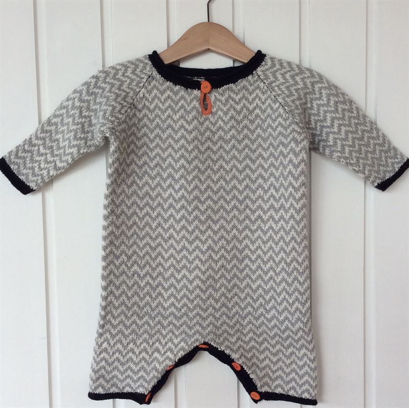 Baggy Baby af Lone Kjeldsen