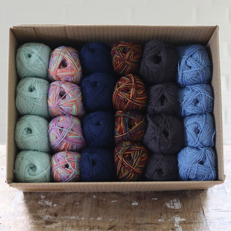 Sock Box Mix B  - min. 12 par strømper